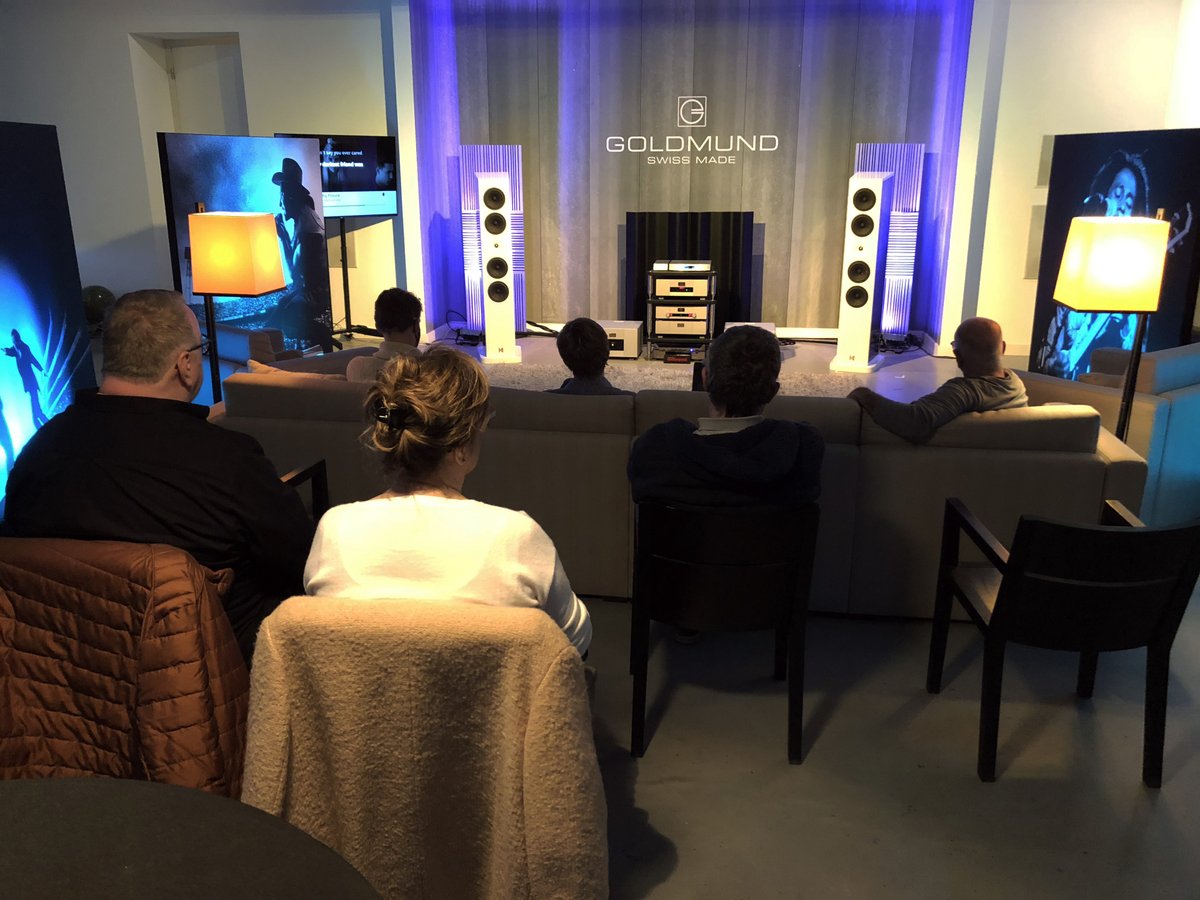 GoldmundB's tweet photo. JUST WHEN YOU THOUGHT YOU HEARD IT ALL...

We are more than confident to say that this is the best ultra high-end audio set we ever heard. 

But don't take our word for it. Booking a (free) PUUR Private Session by sending us an email: info@goldmund-benelux.com. 

#highendaudio https://t.co/Y20gGfCtqv