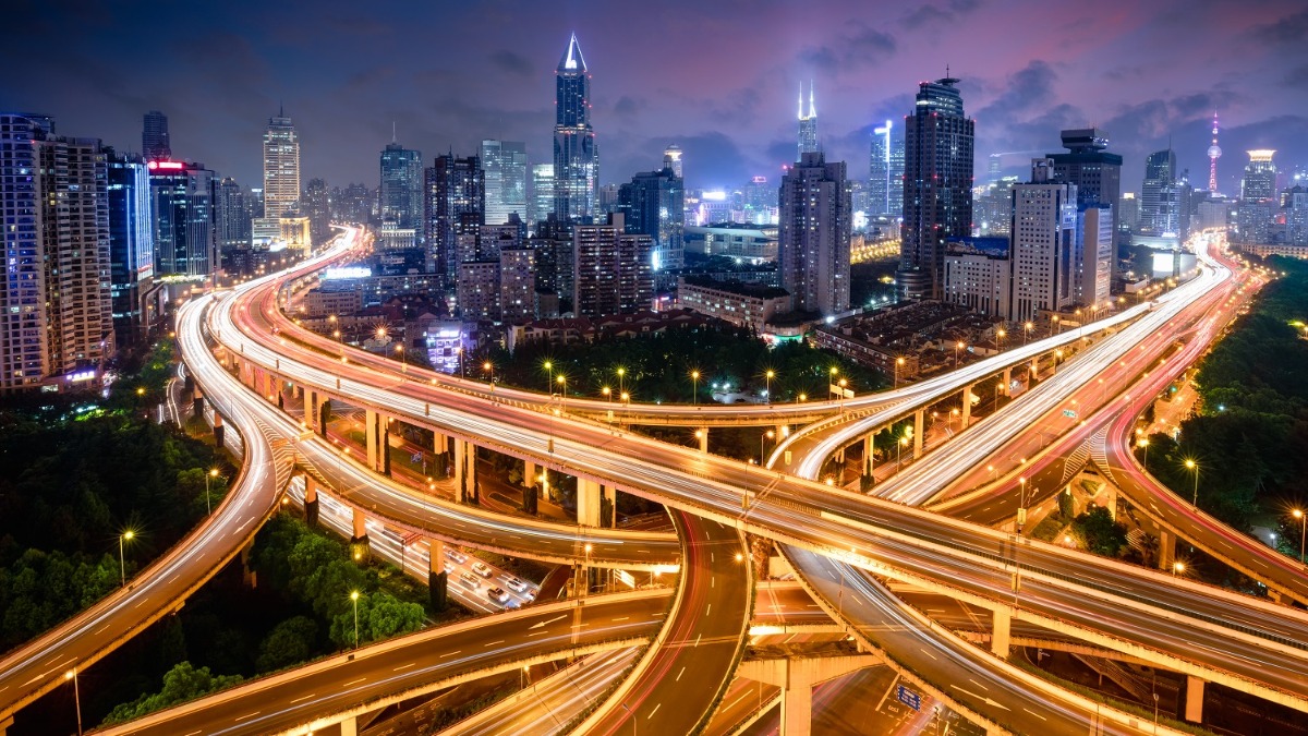 ”Odotukset ensi vuoden talouskasvulle ja yritysten tuloskasvulle ovat korkealla.”
Lue uudesta Sijoitusnäkemys-raportista mm. Aktian näkemys makrotaloudesta ja yleisestä markkinatilanteesta sekä ajankohtaiset tiedot korko- ja osakemarkkinoista. aktia.fi/documents/1055…