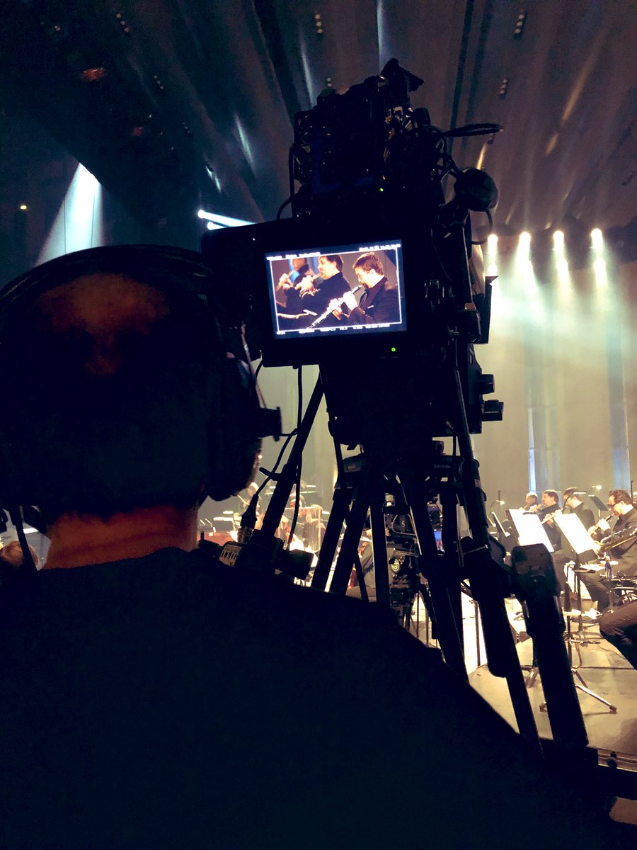 operaderouen's tweet photo. Aujourd’hui, ça tourne à l’Opera de Rouen Normandie ! 🥳
La Clémence de Titus, après son enregistrement audio, se décline en vidéo pour une diffusion vendredi 20nov à 21h sur Facebook et Youtube !
Réalisation @_Cameralucida 👌 https://t.co/pKfqbahwIW