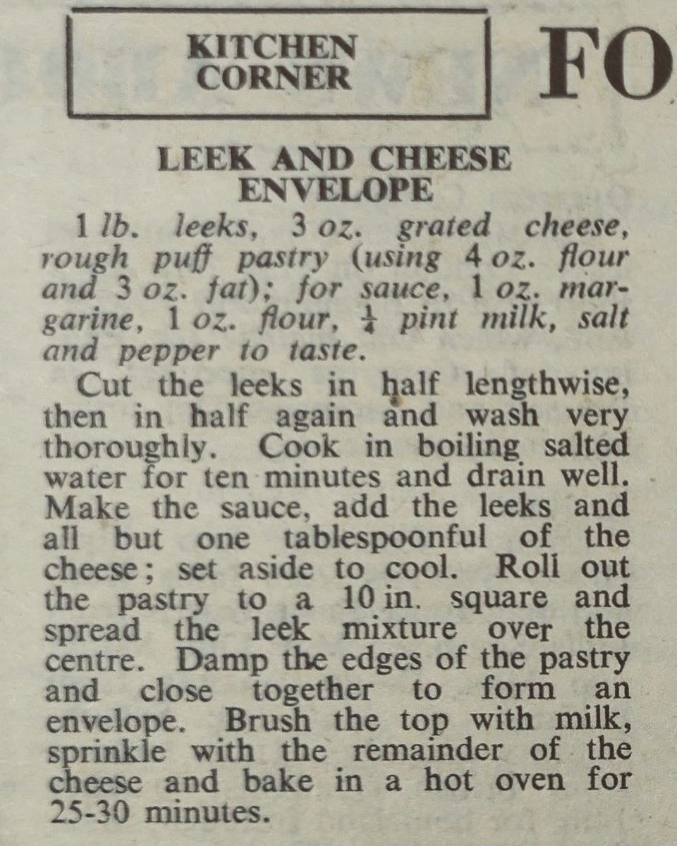 SalvArmyArchive's tweet photo. #GBBOTwitterBakeAlong
Check out this tasty looking Leek & Cheese Envelope rustled up by our Records Manager, Maddie. The recipe comes from the pages of a #1950s @TheWarCryUK 👇
#GBBO #archivebakes https://t.co/bsNGk2cGoV