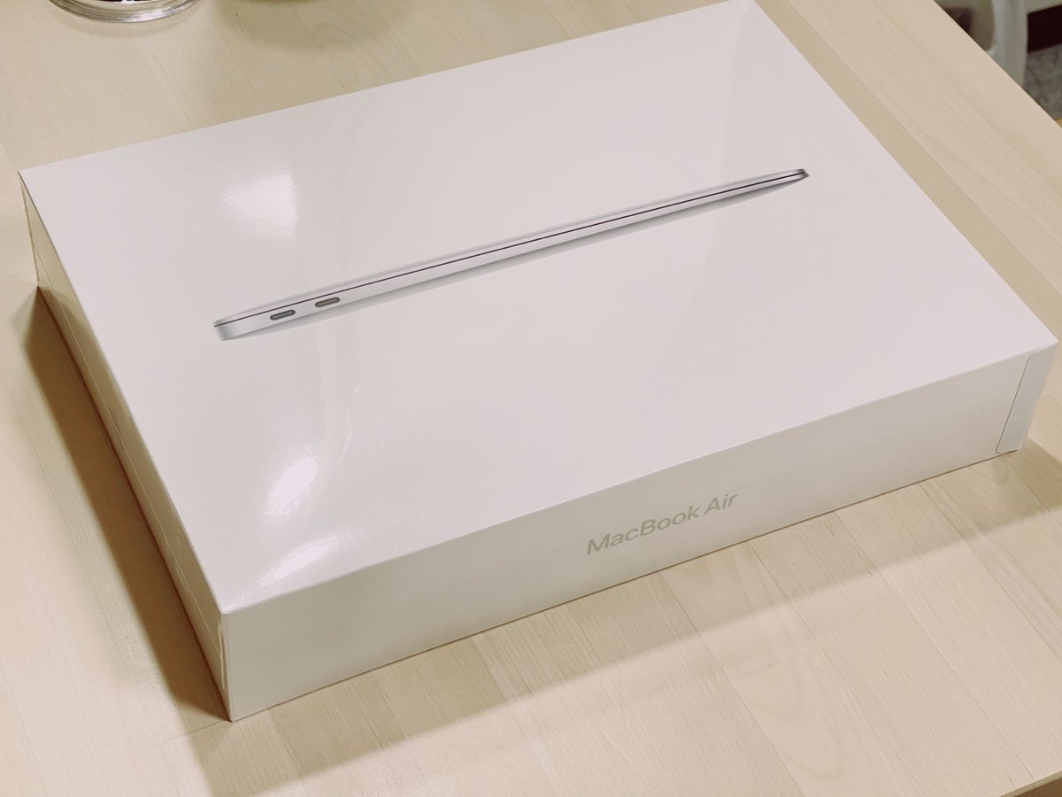 info_starnote's tweet image. きた！ #macbookair2020