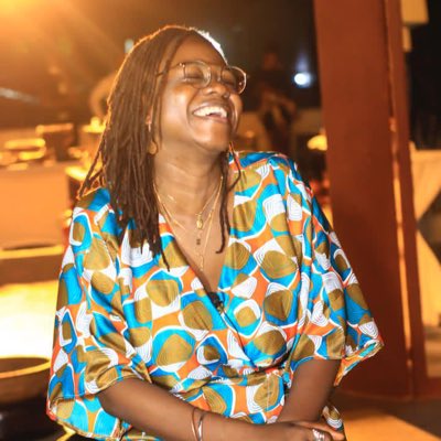 Un peu de ma folie sur #Twitter 😅😁 
#NouvellePhotoDeProfil