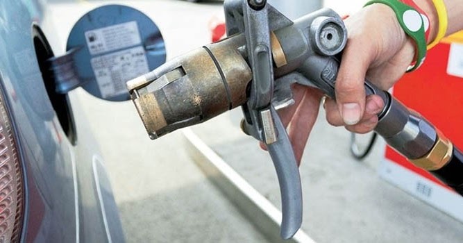 MemurSite's tweet photo. LPG fiyatlarında indirim https://t.co/gg37Q5Qd5E https://t.co/LqZVk8EfFC