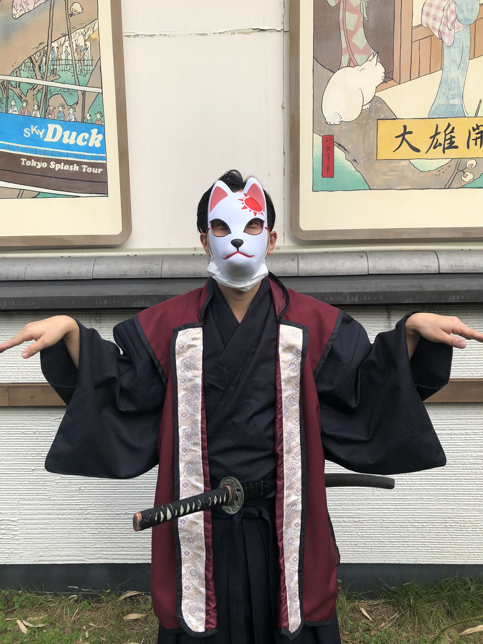 تويتر 戦座 阿吽 على تويتر 狐目党の子分たち あやめを慕う荒くれ者たち あやめのフォローに余念がない ある意味 今作最大の被害者 写真のポーズに深い意味はありません 戦座阿吽 T Co D72otciqxj