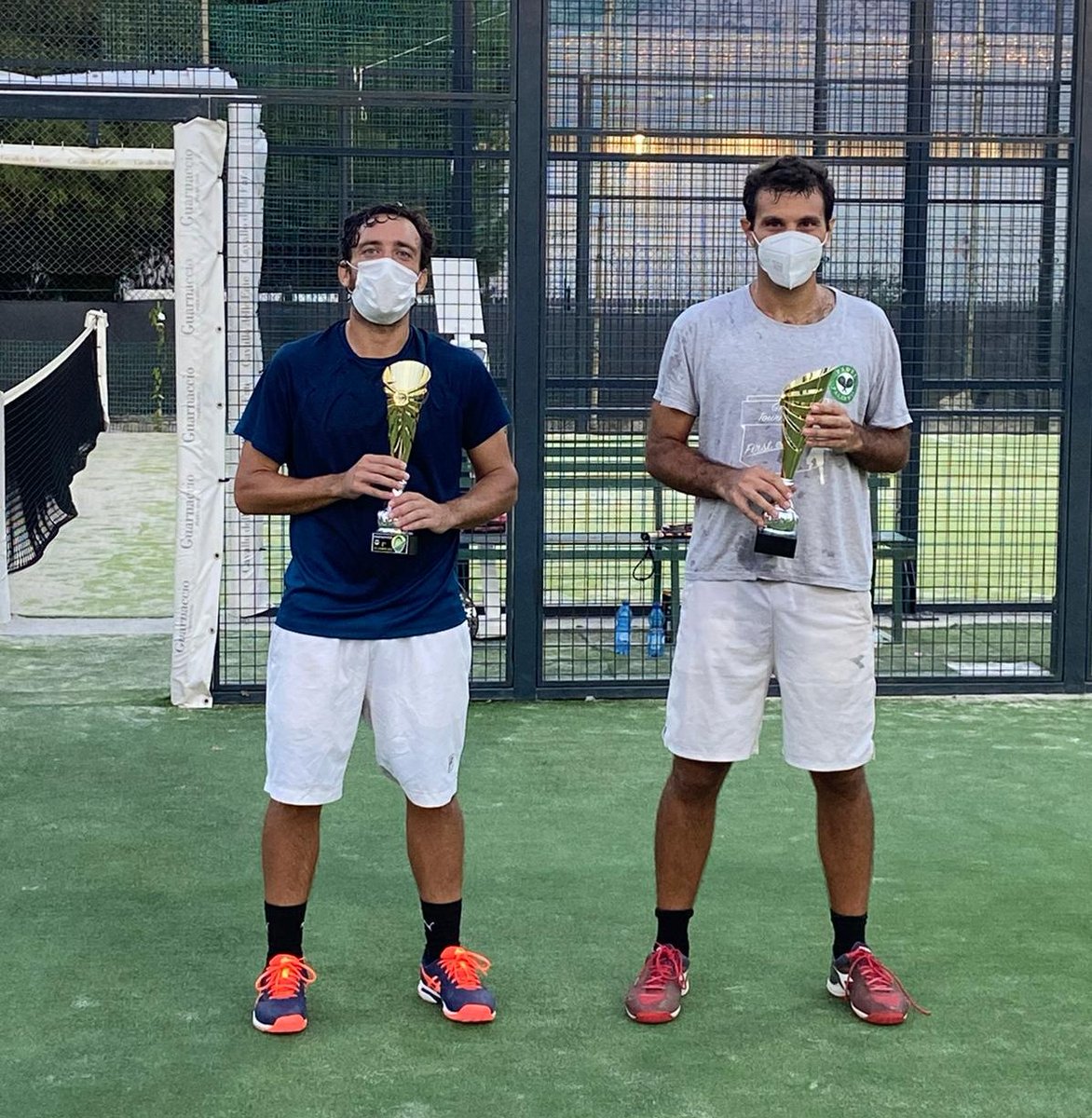 Un'infilata di vittorie nette, senza mai perdere un set! Così Germano Giacalone e Francesco Rubbio, della nostra squadra di padel serie C, hanno vinto il Torneo federale open domenica scorsa. Orgogliosi di voi, attendiamo trepidanti il campionato! #tc2 #palermo #tennis #padel