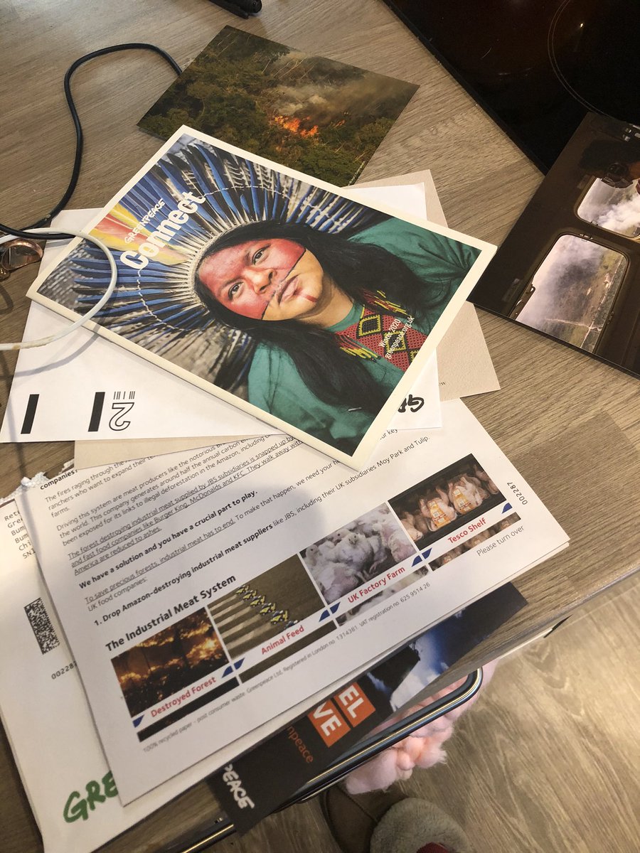 casskotchie's tweet photo. @GreenpeaceUK if you’re trying to protect the environment, could you please do something better with money than this?
Seriously, if I get any more paper in the mail from you then I am withdrawing my donations https://t.co/nIjyfpPERr