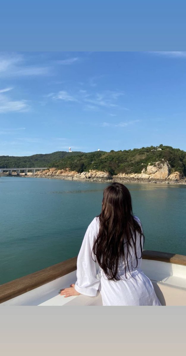 akemi_akelia's tweet image. Dahyun's IG story update

"Seasons Greeting 🦋"

#MAMAVOTE #twice @JYPETWICE