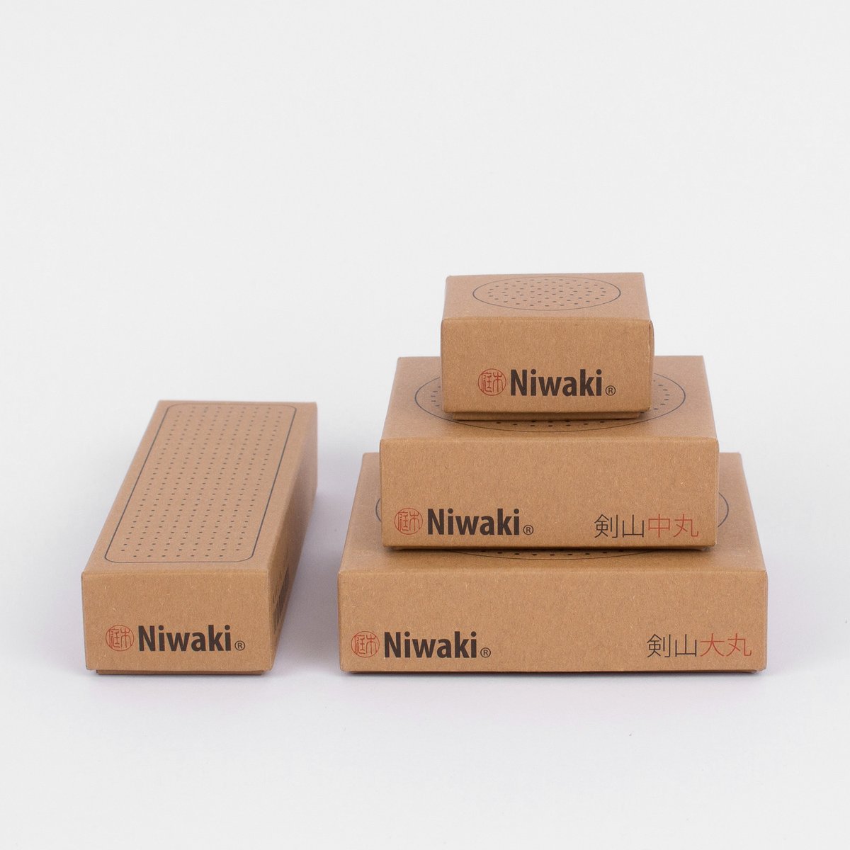 Our new webshop sells products that we use ourselves in our botanical, floral and styling projects.

Our first little product focus is on the Niwaki Kenzan — a heavy, sturdy base for ikebana work with fresh or dried florals.

Find the full kenzan range at theplantroom.shop/shop/tools