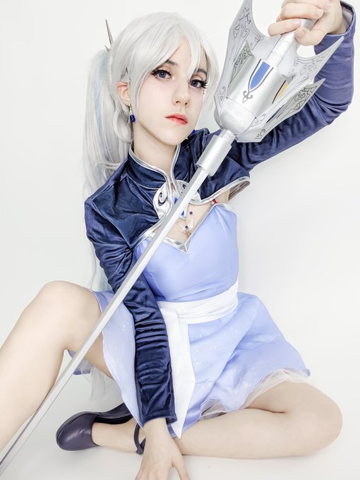 1 pic. Weiss Schnee from RWBY lewd photos available on my OF! ❤️
Link below https://t.co/V5WqfF09qO