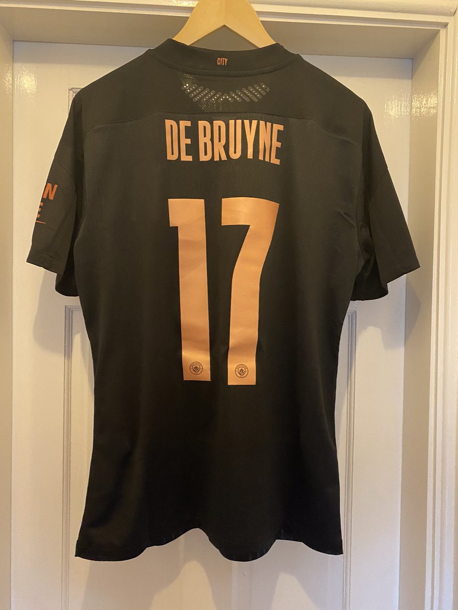 MichelleBeaumon's tweet photo. Birthday pressie for my boy💙 Soon to be 17🤦🏼‍♀️🥰 https://t.co/YPgnZvz9WA