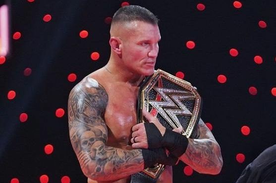 RomanEmpire316's tweet photo. Many Fans are saddened by the loss of Randy Orton, While they should be happy that Randy Orton has come closer to breaking @JohnCena and @RicFlairNatrBoy Record . 
 #15Time #worldchampion https://t.co/K1RnU2ACdA