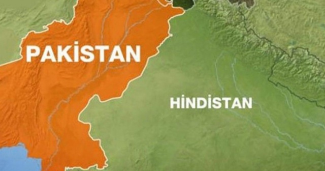 Pakistan Dışişleri Bakanlığı'ndan yapılan açıklamada, Bakan Şah Mahmud Kureyş'in başkent İslamabad'da BM Güvenlik Konseyi'nin ABD'deki 5 daimi üyesinin büyükelçilerine konu hakkında brifing verdiği belirtildi.  #Pakistan habernobeti.com/pakistan-hindi…