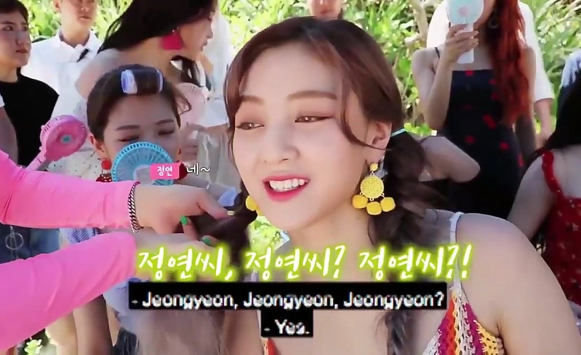 Jihyo : I called you 3 times , why haven't you answered me