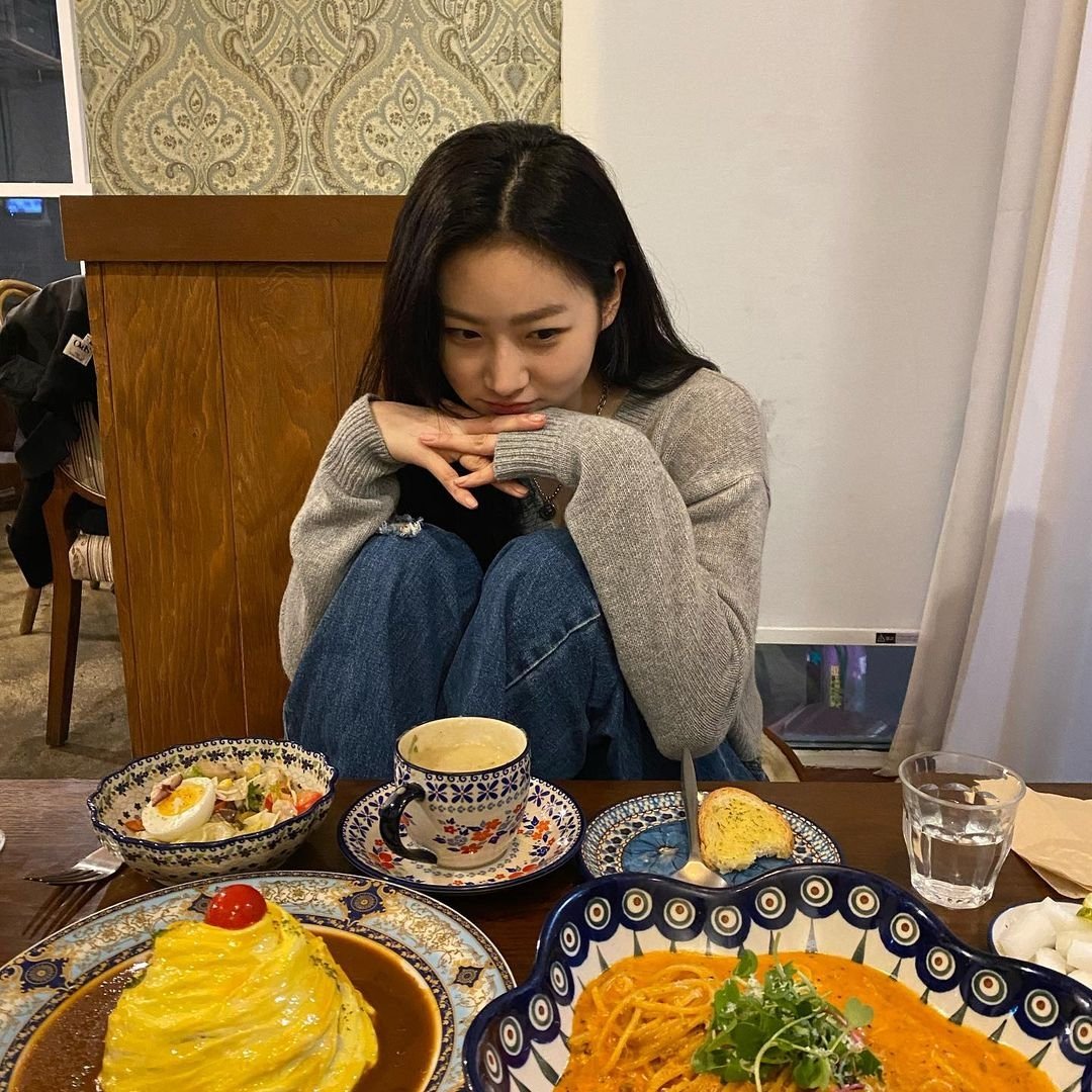 kimsaeron___'s tweet photo. 밥! https://t.co/cvKWlxgyBL