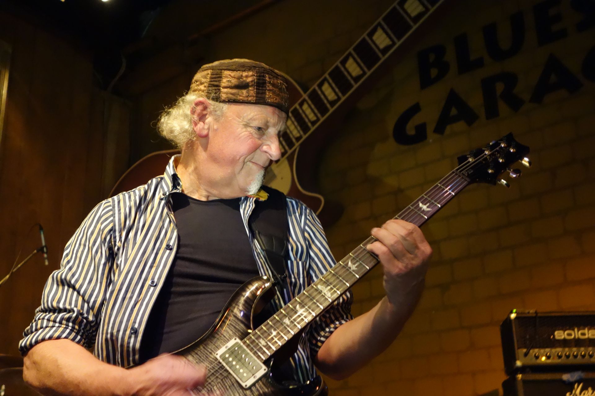 Please join us here at in wishing the one and only Martin Barre a very Happy 74th Birthday today  