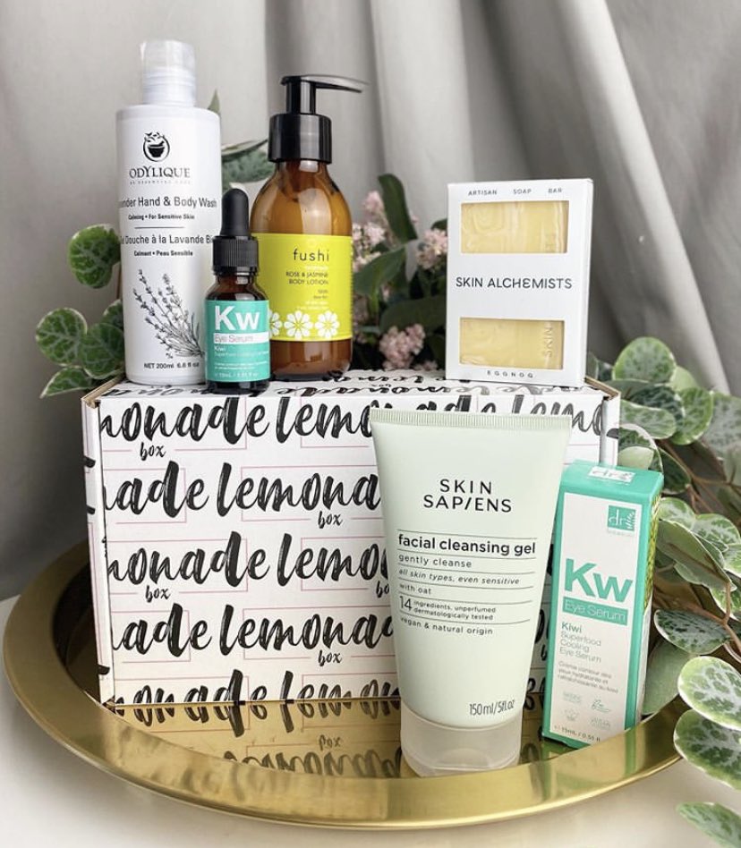 Today’s your last chance to order our November box, worth almost £70! Link in bio ✨ #lemonadebox