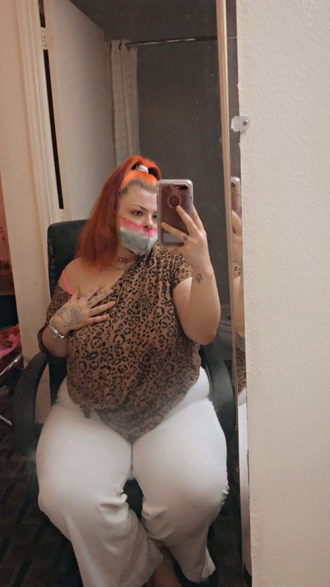 prettysweets7's tweet photo. Attitude nasty but shes classy⚜️🖤
#BBW #Onlyfan https://t.co/i6eeAcvQBB