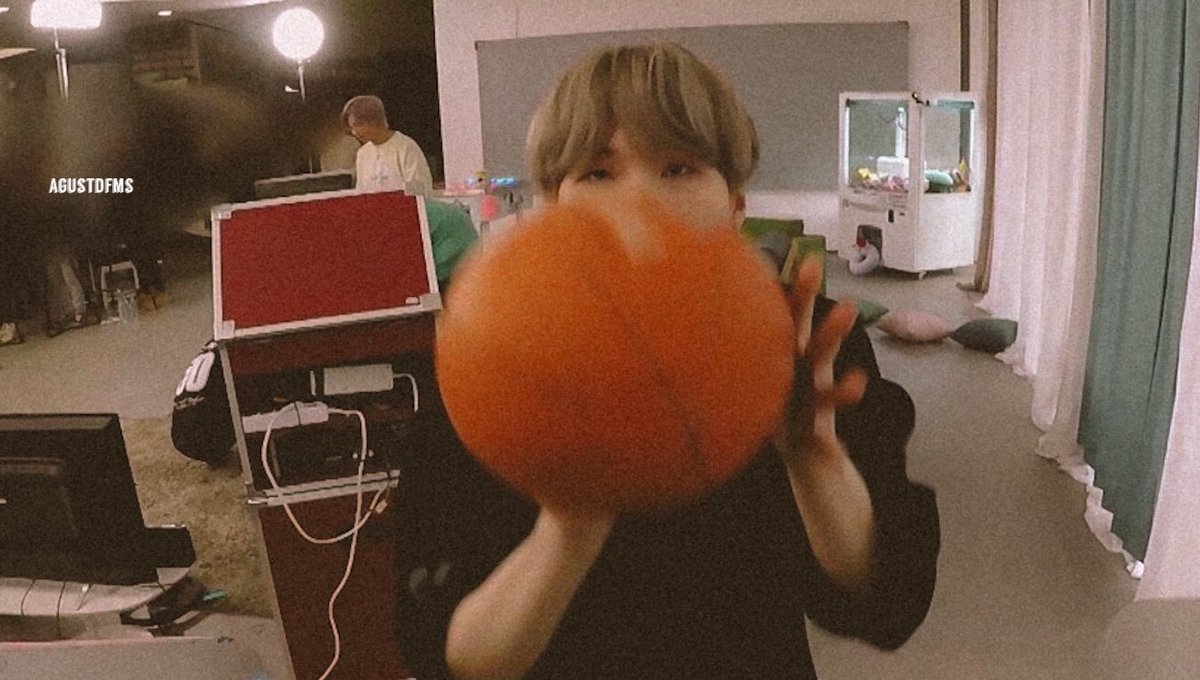 agustdfms's tweet photo. our fav basketball player ♡ https://t.co/YrlXf1z7Rv