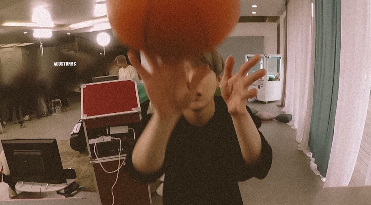 agustdfms's tweet photo. our fav basketball player ♡ https://t.co/YrlXf1z7Rv