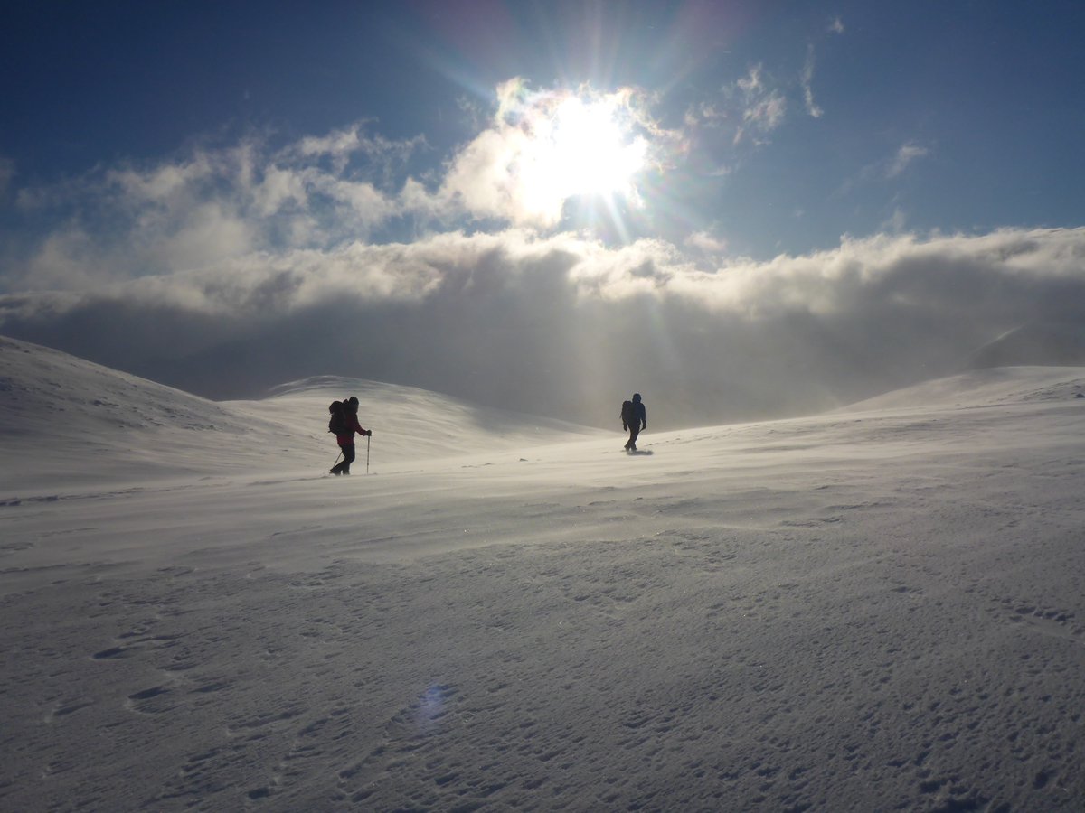 MTracks's tweet image. Improve your climbing and ski touring skills in Scotland! ❄️🏴󠁧󠁢󠁳󠁣󠁴󠁿🧗‍♀️

We have the best local guides that will improve your ski and climbing skills whilst taking you to some of the best terrain in the UK! 

Book here: mountaintracks.co.uk/holidays#/holi…