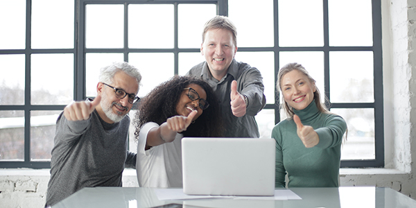 Werkgevers die gebruik maken van de nieuwe NOW-regelingen hebben een inspanningsverplichting naar hun werknemers. Hoe dat werkt en wat de mogelijkheden zijn, vertelt Richard Ormel in deze blog. #NOW #NLleertdoor #inspanningsverplichting
dion.nl/now-regeling-a…