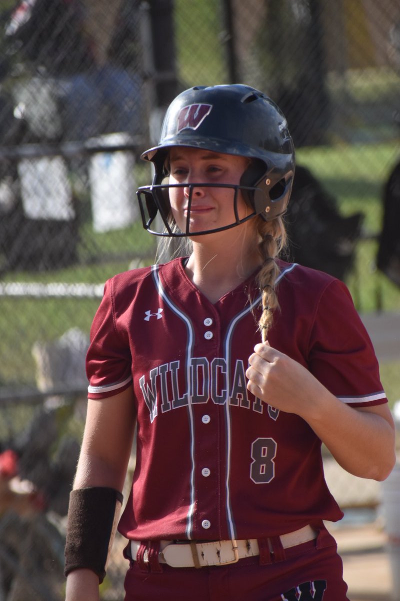 CochranMadilyn's tweet photo. That’s a wrap on softball for 2020. These last 5 months have been full of memories, suprises, some fear of the unknown, big wins, unfortunate defeats, late nights, early mornings, bus rides, road trips, times that I’ll cherish forever. 2021 here I come! #lastride #seniorszn https://t.co/n5hfPsGWww
