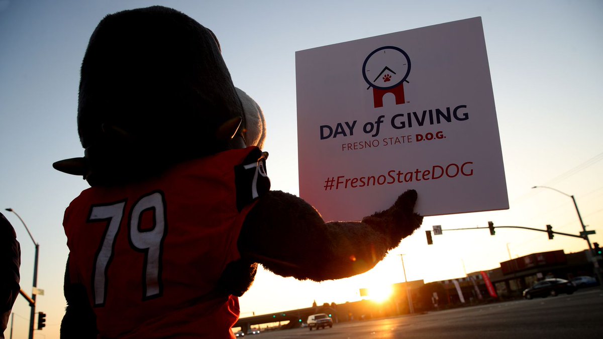 Fresno_State's tweet photo. Rise and shine, Bulldog family! ☀️ 

It's time for the #FresnoStateDOG Early Bird Challenge. Donate between now and 9 a.m. and six random winners will be chosen to have an additional $500 donated to their area of choice!

Give now: https://t.co/dtYwZwSoMh https://t.co/I90z5EIyhZ