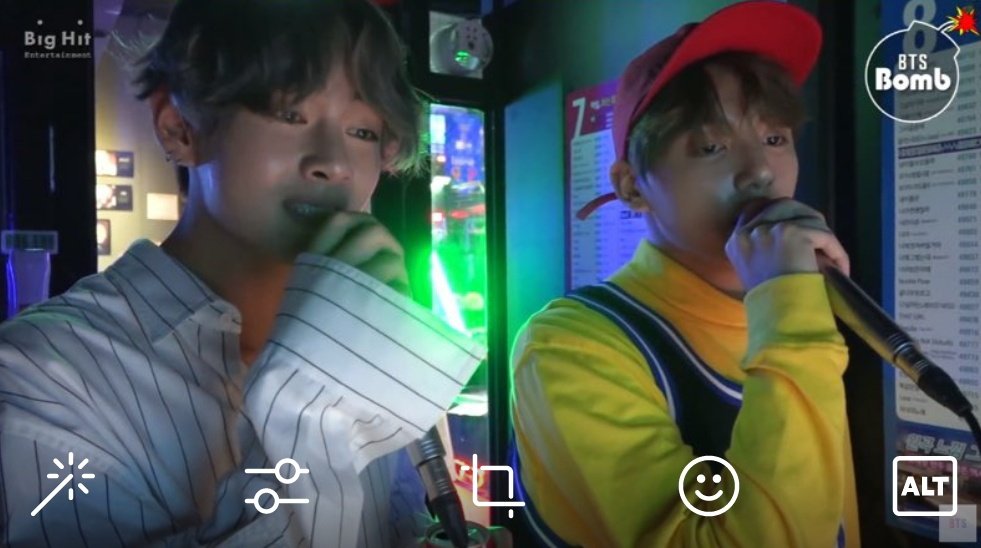 taebokkiii's tweet photo. Karaoke buddies 🐯🐰 https://t.co/QgTfNNWDee
