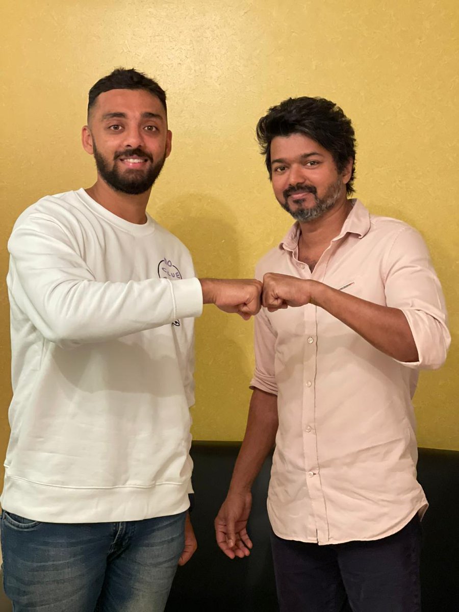 Ulla vandha powera-di,
 Anna yaaru?…
THALAPATHY.. #vaathicoming
#vaathiraid #master #ThalapathyVijay 🤩😘