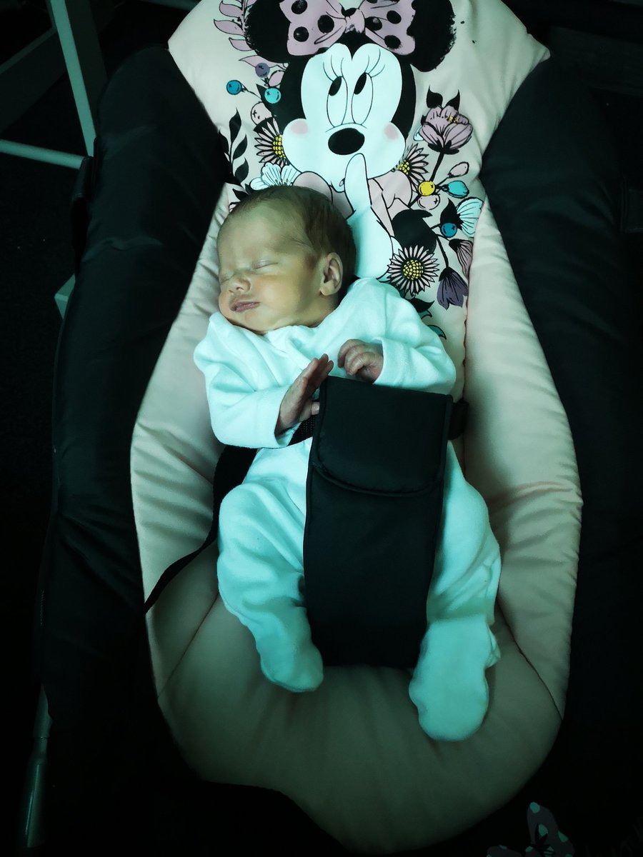 slpemb88's tweet photo. @loosewomen my preemie is 3 weeks old today. With 2 kids at home it was a really hard 19 days in NICU with her. She has been home for 2 days now and is doing brilliantly! Preemies are warriors 💪#worldprematurityday https://t.co/e8XP2DLR1F