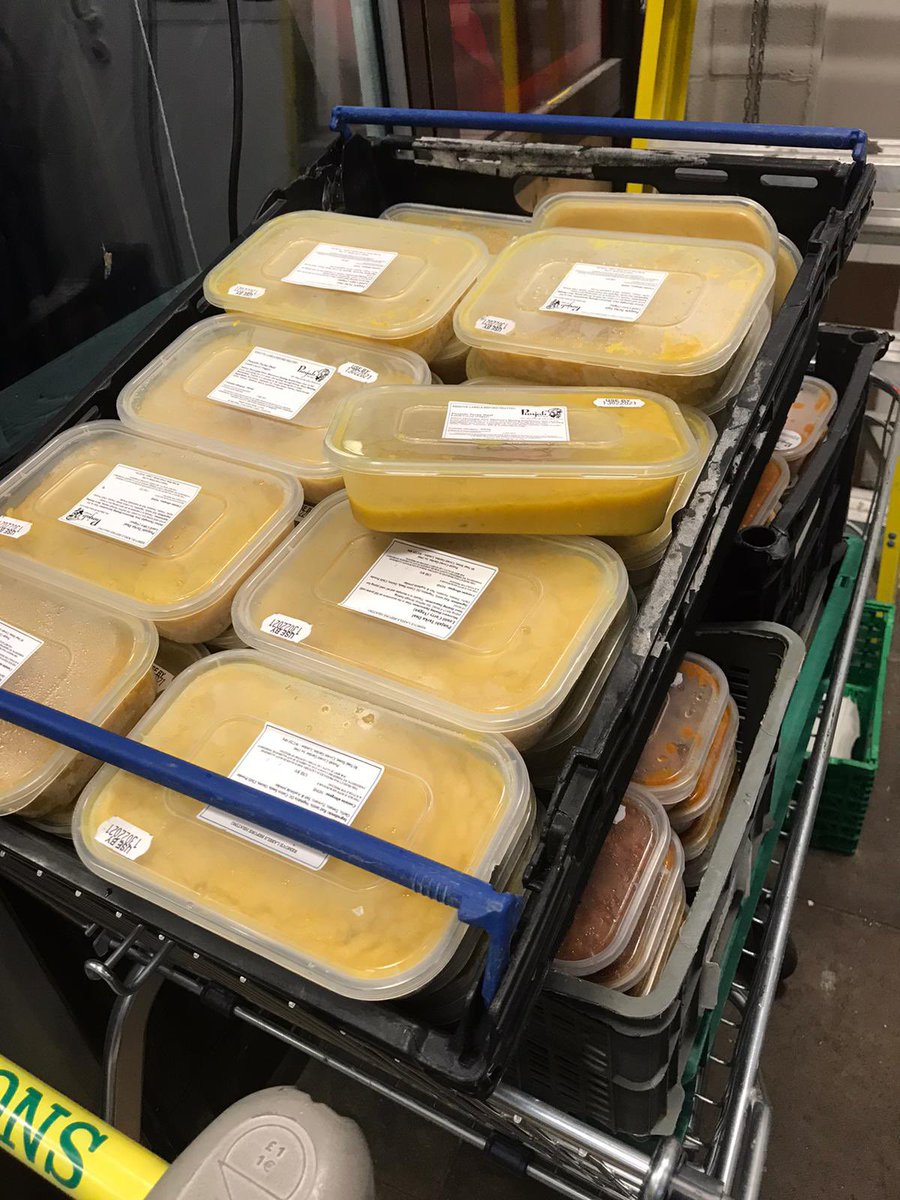 QCCA_CEO's tweet photo. @punjab1946 @amritmaanldn thank you for donating hundreds of vegetarian curries our #SupperforAll prog.I’ve tasted the dhaal &amp; baked beans masala, which has to be in the top veg dishes I’ve had. Looking forward to coming after lockdown with family. @dannycarrier @NewJournal https://t.co/625mn4kjBG