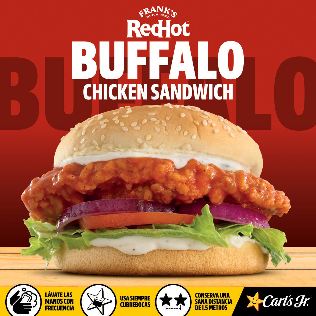 CarlsJrMx's tweet photo. ＿∧__∧＿
|  (๑˘ ³˘) ♡|
(￣⌒￣⌒""|
| 　 　     ﾉ|
（　　　ノ
ヾ＿＿＿＿|

😪Ustedes me ven dormido, pero en realidad estoy pensando en el nuevo Buffalo Chicken Sandwich.

📲Consulta términos y condiciones en https://t.co/G6cAaKIVar https://t.co/wjN2nCdflQ
