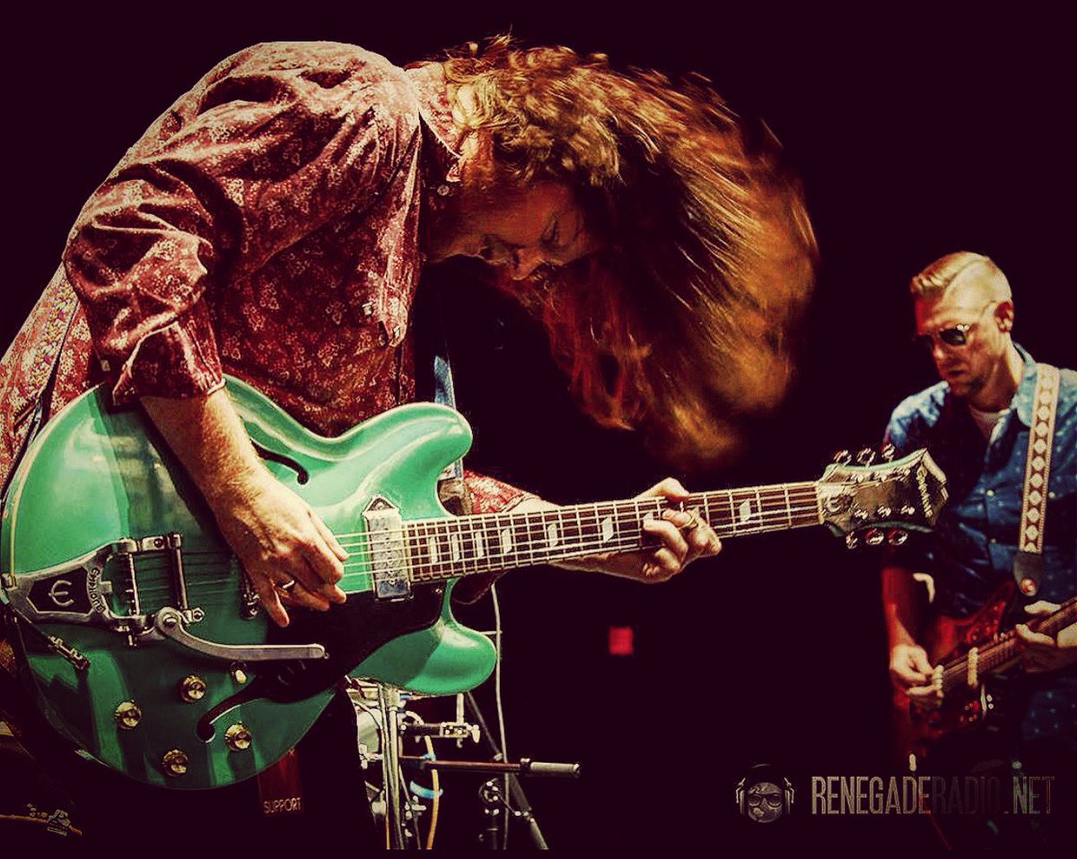 thedirtyhooks's tweet photo. The guys killing it in Dallas 2018... 🙌🏻 
#thedirtyhooks #band #lasvegas #rev3tour #tuesdayvibe https://t.co/RdqTJV7iAe