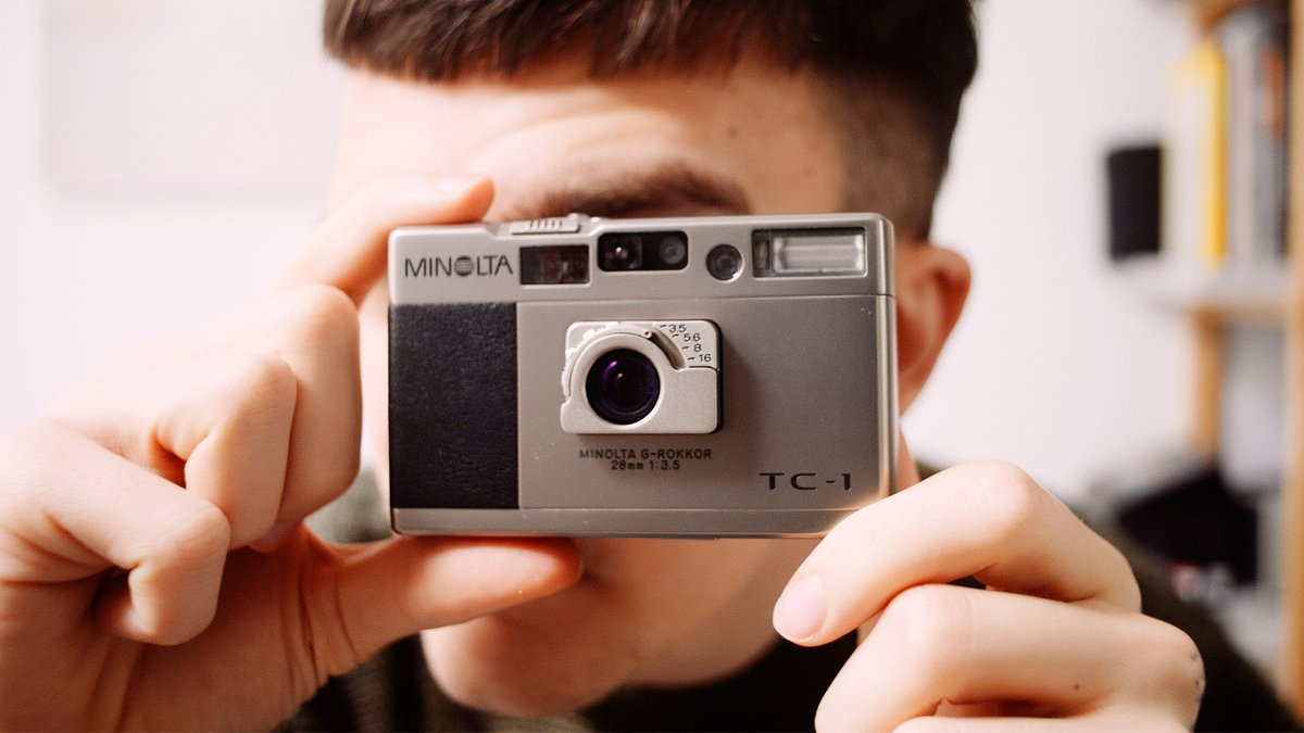 gmunchiez's tweet photo. New video out now! A new series where I shoot a roll with every camera in my collection, to hopefully shed some light on why I own them all: https://t.co/XRuGhz1MI3 https://t.co/tUIK6lMJty