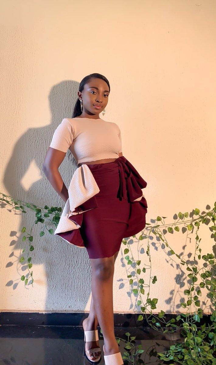 just_oyinda's tweet photo. Can never go wrong with wine 🍷.!! 6 ways styled dress made by Me ✨ https://t.co/OX4J6aGe3m