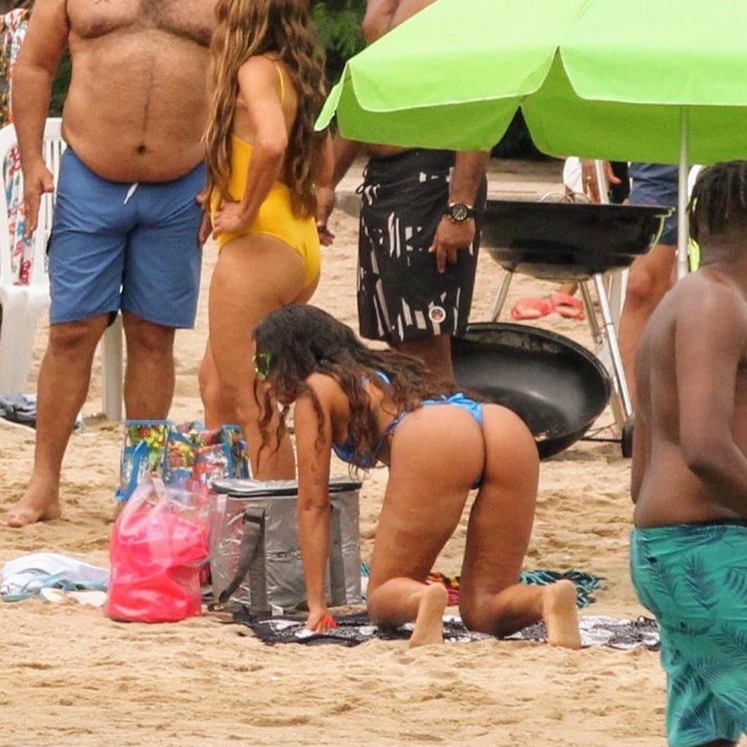 AdaoUrsao's tweet photo. Eu só consegui ver uma coisa. Nem sei quem é esta mulher. https://t.co/qasj9OaaXd
