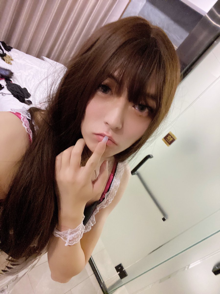 奶油小m On Twitter 前几天感冒了不是很舒服很正式的给各位道歉 注意身体哟