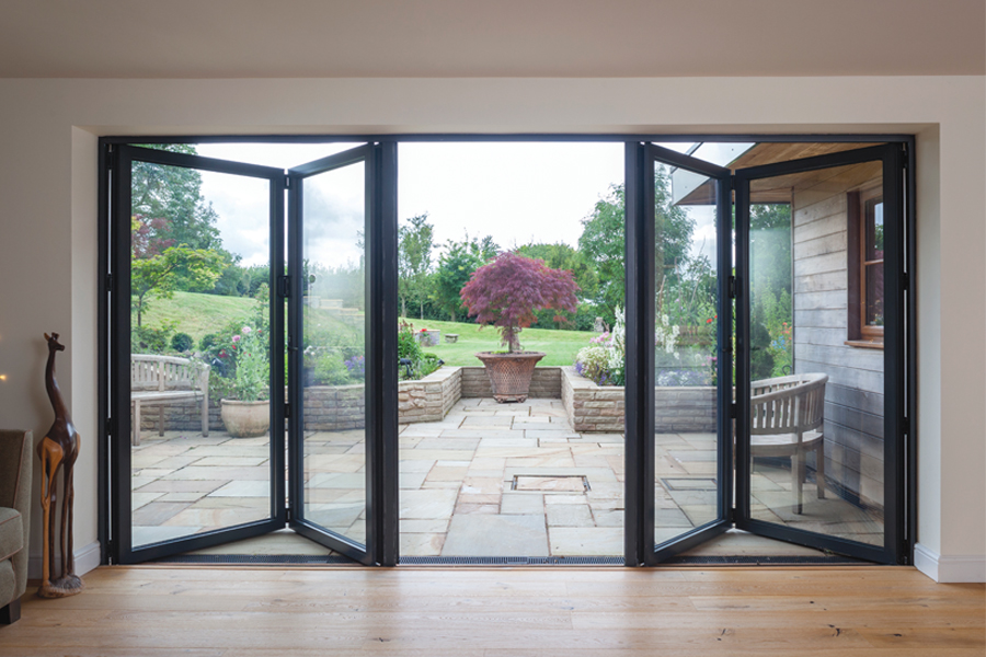ShawsofBrighton's tweet image. Shaws of Brighton, your local leading Supplier and Installer in Sussex of one of the widest range of Windows, Doors, Conservatories, Orangeries and Roof systems all from the industries leading brands, see more online shawsofbrighton.co.uk/brands/