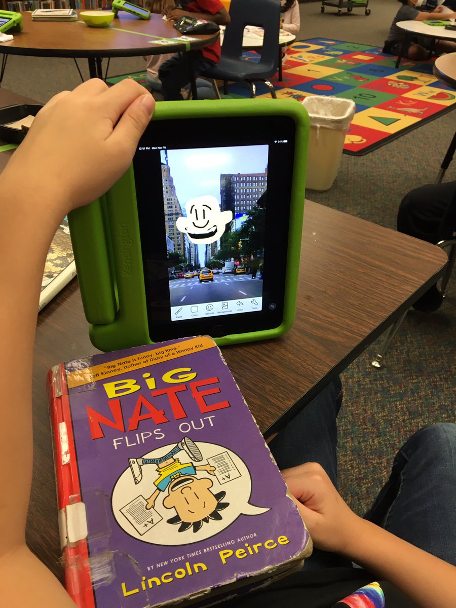 ACELibrarian1's tweet photo. We’re designing and engineering the rigging of our Thanksgiving Day Parade balloons in the Haude library makerspace today! @HaudeKISD @KleinLibraries #LibraryPromise #HaudeLibNov20 https://t.co/gPF4n4kGhm