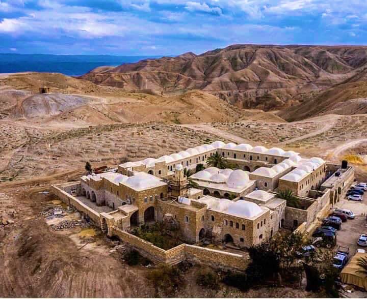 The most beautiful place- The holy Dome of the Rock. 