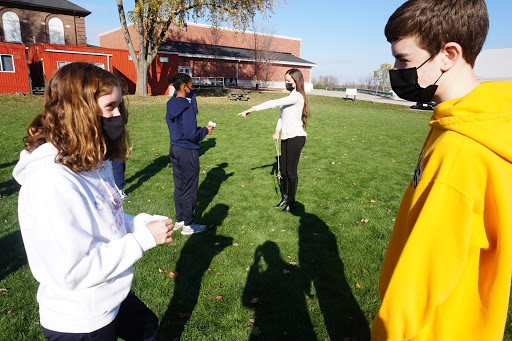 PickeringColl's tweet photo. Grade 9 French students are practicing their oral interactions with a fun activity of predicting their futures using #lefutursimple. #DELF #languageliteracy https://t.co/UsidREEMYn