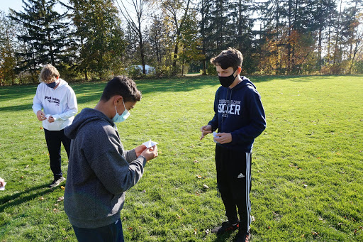 PickeringColl's tweet photo. Grade 9 French students are practicing their oral interactions with a fun activity of predicting their futures using #lefutursimple. #DELF #languageliteracy https://t.co/UsidREEMYn