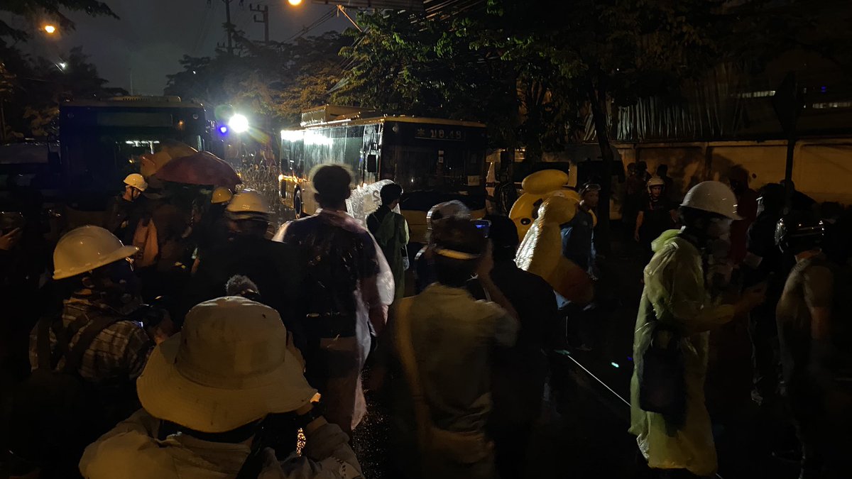 Another day at work.  #ม็อบ17พฤศจิกา