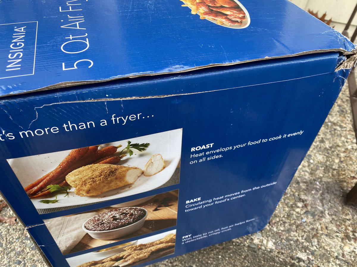 DoWoodses's tweet photo. @BestBuy Does this package look new to you? Clearly it's been opened and returned. Not cool. Can't use for Christmas gift. https://t.co/AvbeFESMwz