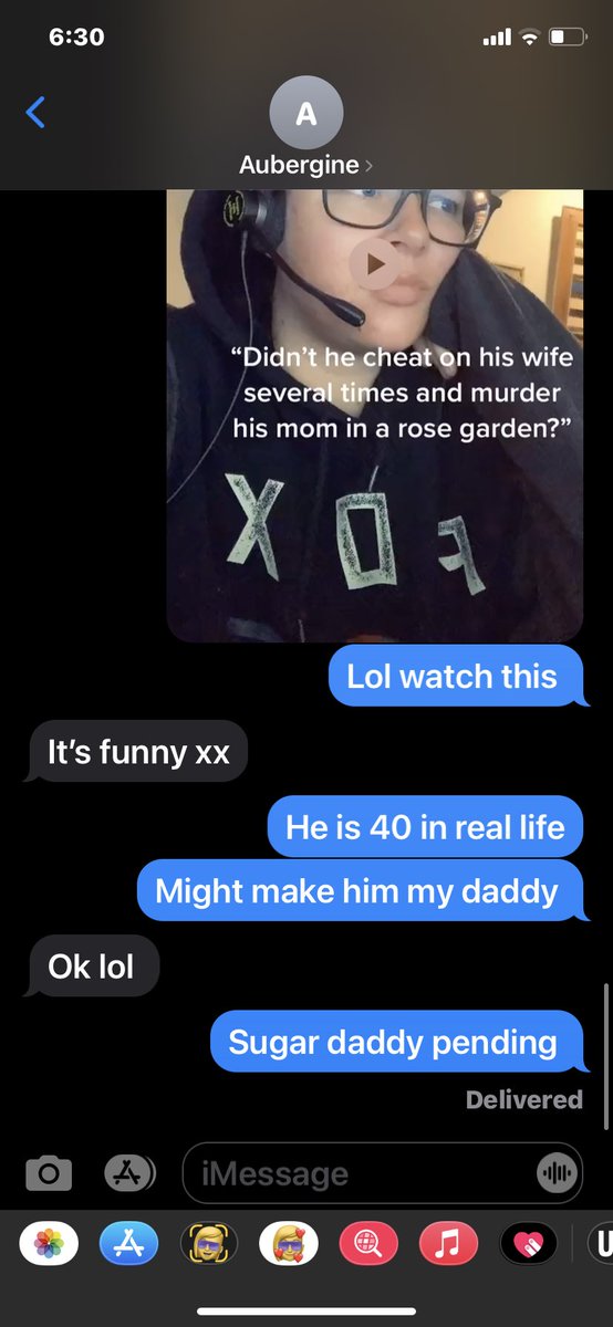 Me simping over Charlie hunnam and mum replies like this, she doesn’t care anymore 😂