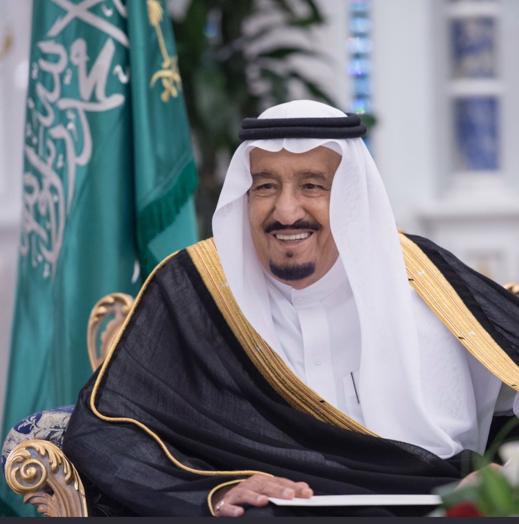 كما بايعناكم يداً بيد على كتاب الله وسُنّة نبيّه ﷺ، في المنشط والمكره،
نُجدّد البيعة، لأنها حق شرعي، وميثاق ديني،
ونسأل الله لكم يا #خادم_الحرمين_الشريفين العون والتأييد، ولولي عهدكم الأمين التوفيق والتسديد،
دُمتم بخير وجعلكم الله ذخراً للإسلام والمُسلمين.
#ذكرى_البيعة_السادسه