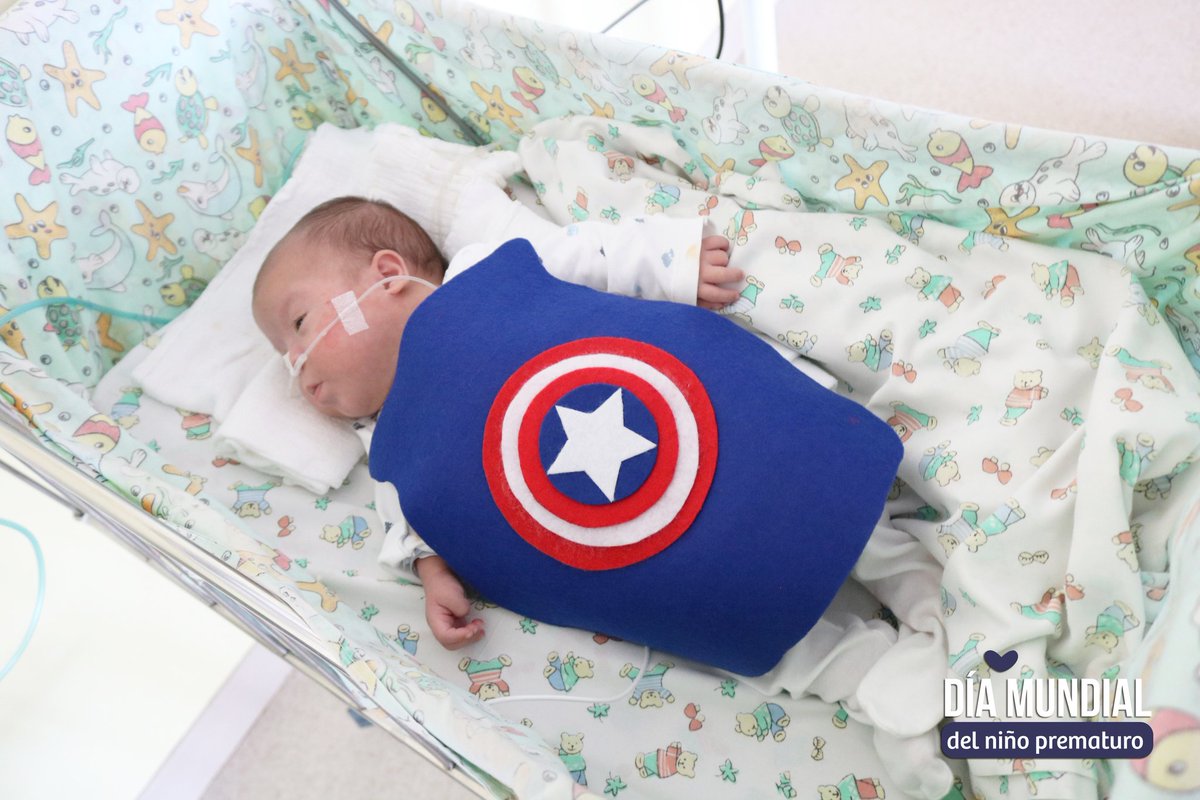 carolinaeowyn's tweet photo. Vengo chochear las capitas de super héroe que les hice a mis pacientes prematuros. #Prematuro #diadelprematuro https://t.co/h2lIRnl2Ku