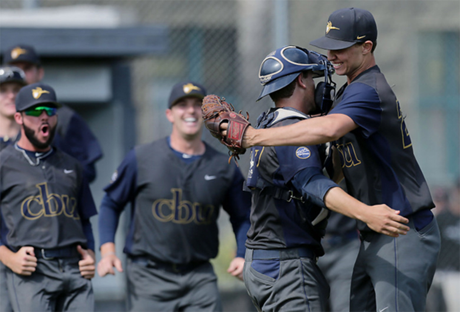 あまなつ On Twitter 95 カリフォルニアバプティスト大 Ob トレバー オークス タイソン ミラーなど 19年のncaa1部加入1年目で 35 20の好成績を残しカンファレンス Wac を制した新星 現ヘッドコーチのゲイリー アドコック氏 通算591 296 は 同大就任前にuclaの