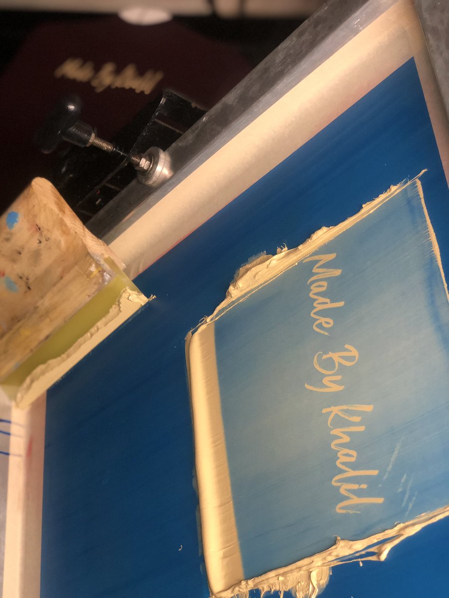 unavailable tweet media