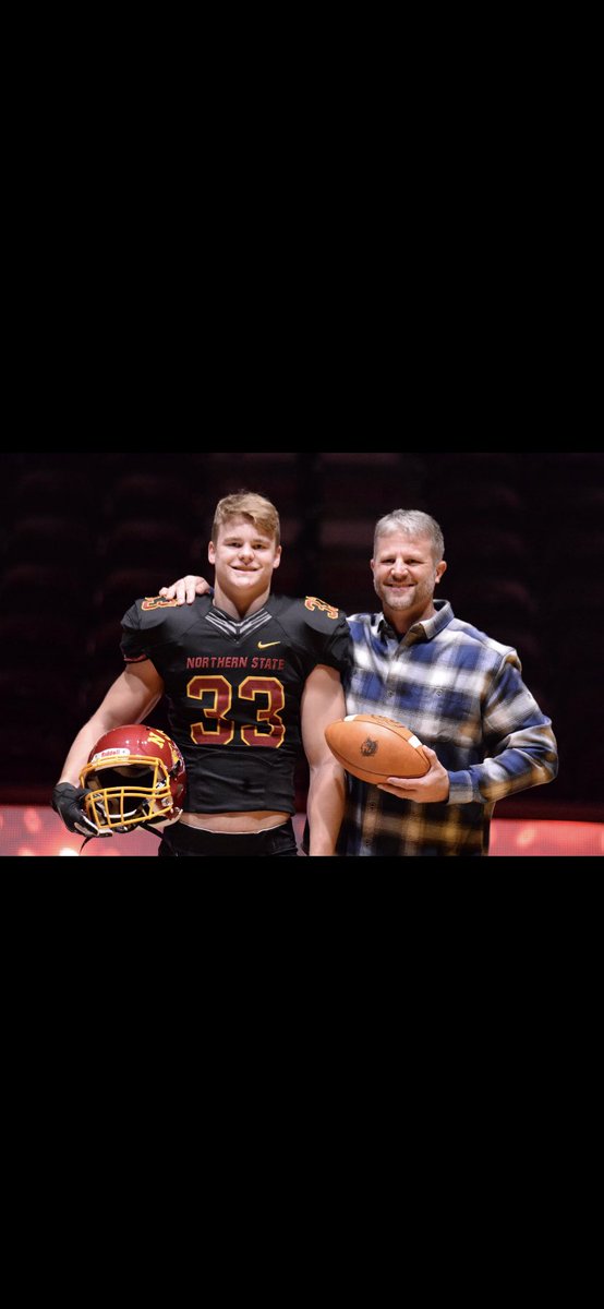 Charlie Larson tweet media